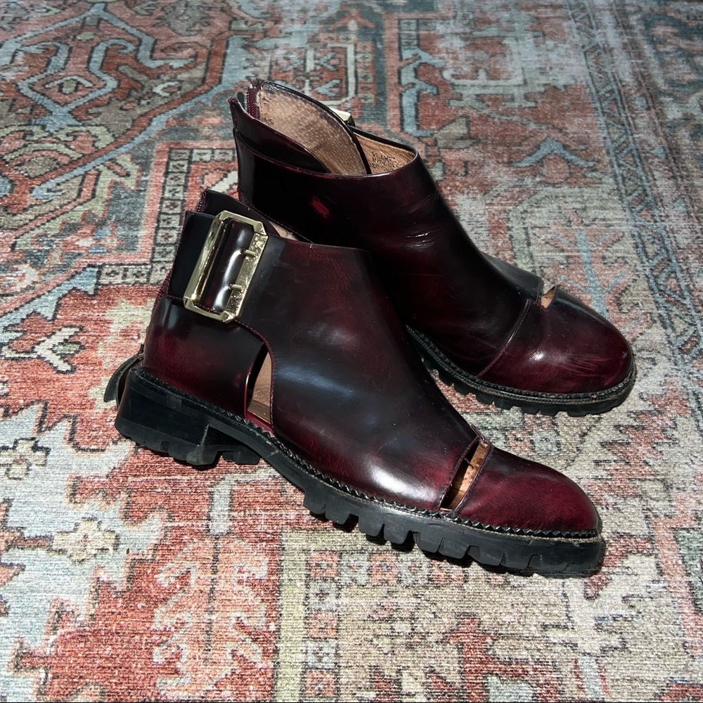 JEFFREY CAMPBELL. FLAMEL BOOTS. SIZE 8.